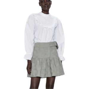 NWOT Zara mini skirt size Large